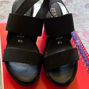 Italian shoe makers  size 6 1/2 black Never Used just a bit dusty.